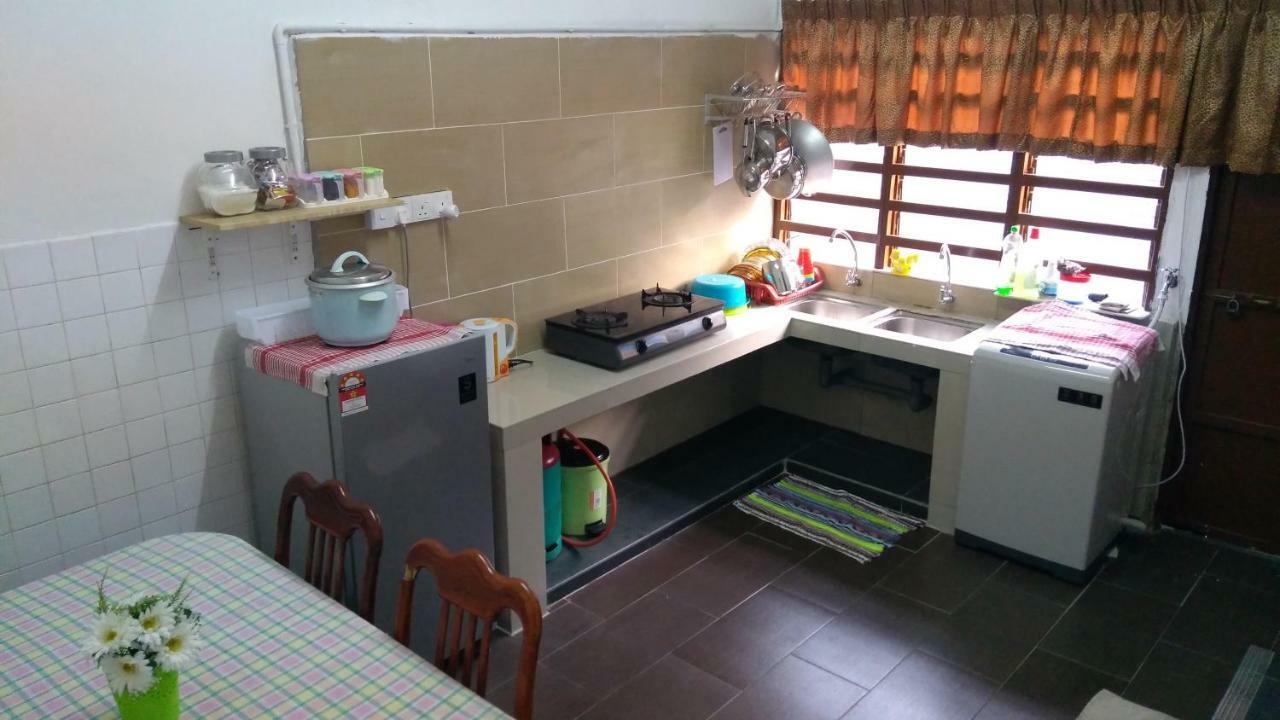 Homestay Rgee Kuantan Exterior foto